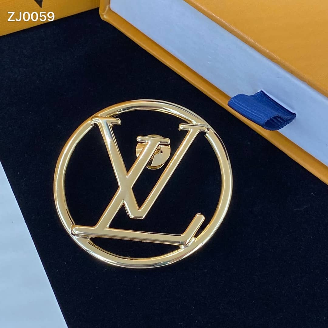 Best Replica Fake Louis vuitton Logo Brooch - Colareps