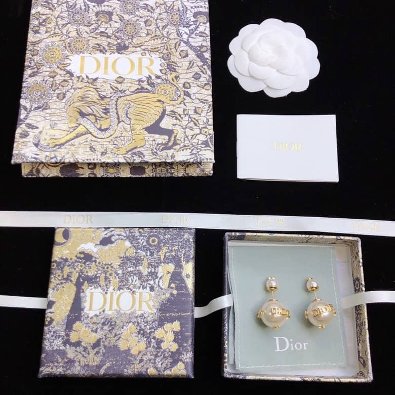 Best Replica Wholesale Christian Dior AAA+ Earring - Colareps