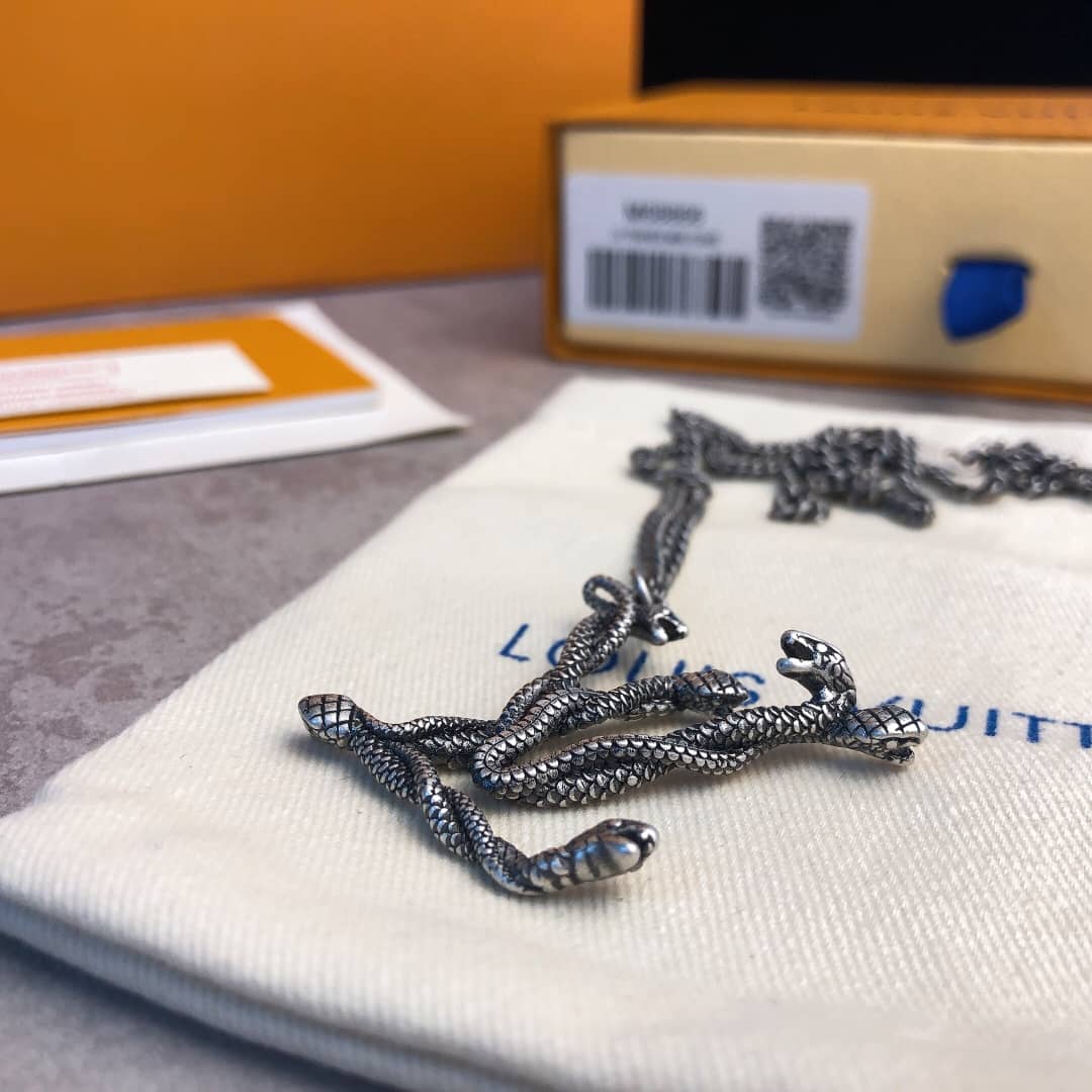 Best Replica Louis vuitton Necklace Copy - Colareps