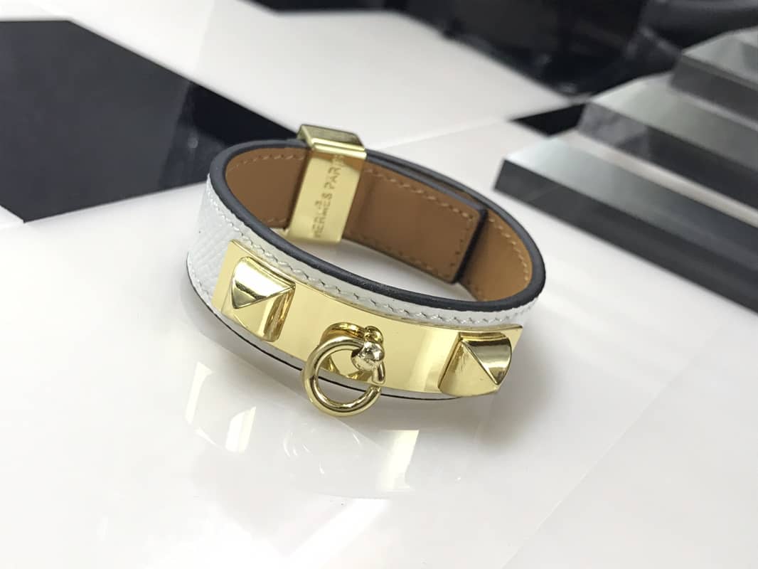 Best Replica Luxury Hermes Classic AAA+ Bracelet - Colareps