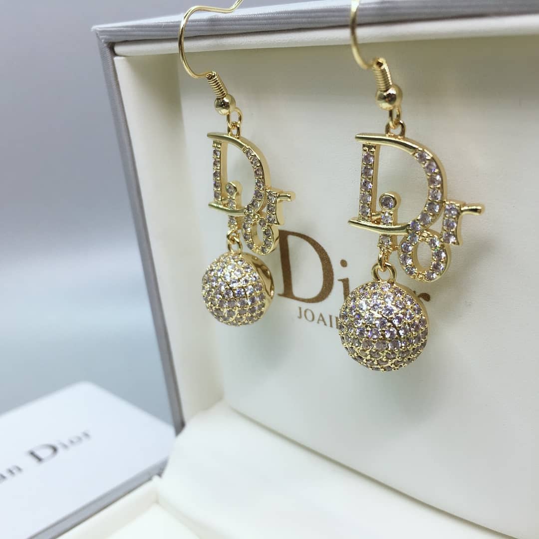 Best Replica Knockoff Christian Dior Logo Earring - Colareps