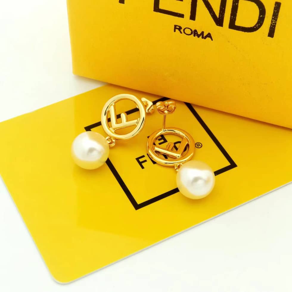 Best Replica Designer Fendi Classic Earring - Colareps