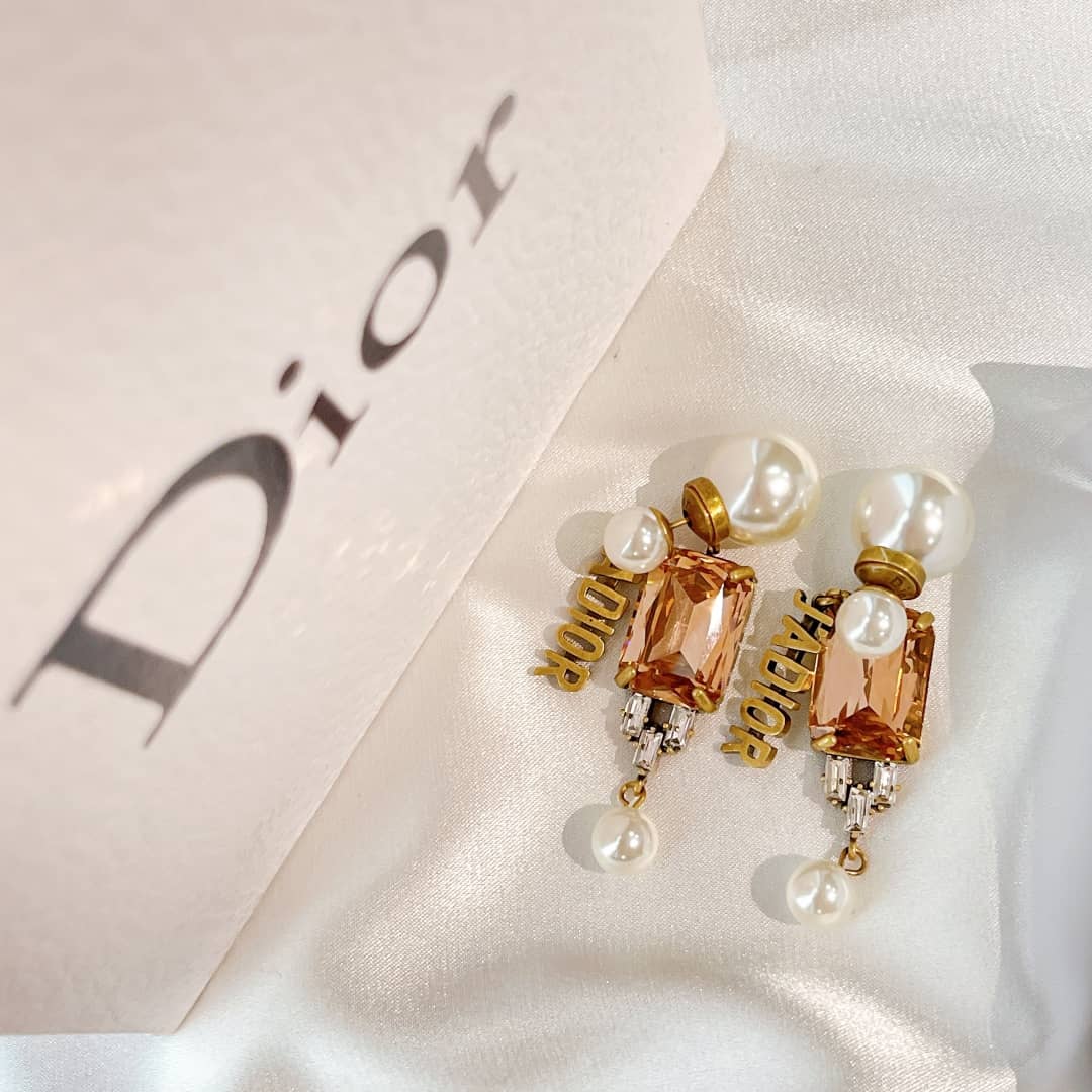 Best Replica Fake Christian Dior Logo Earring - Colareps