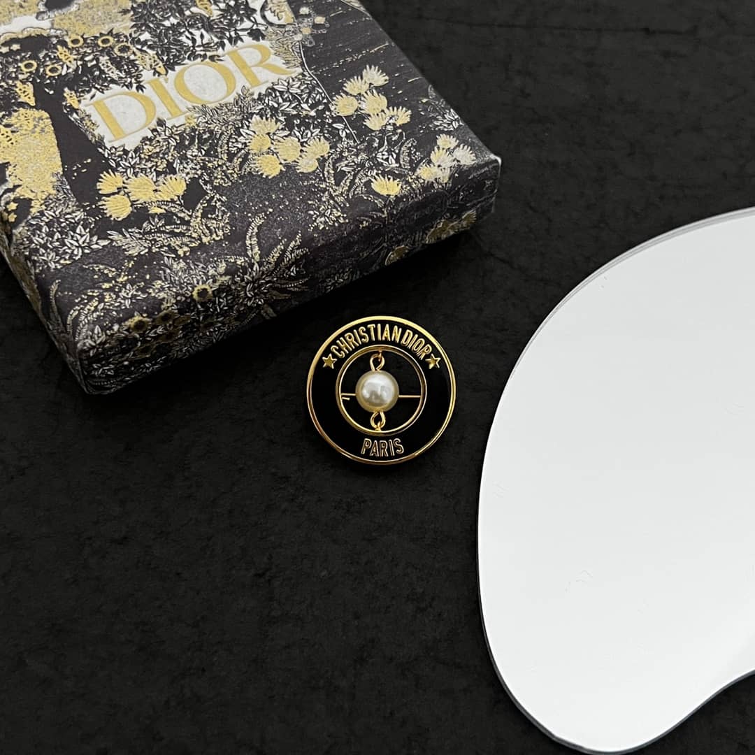 Best Replica Top Quality Christian Dior Brooch - Colareps