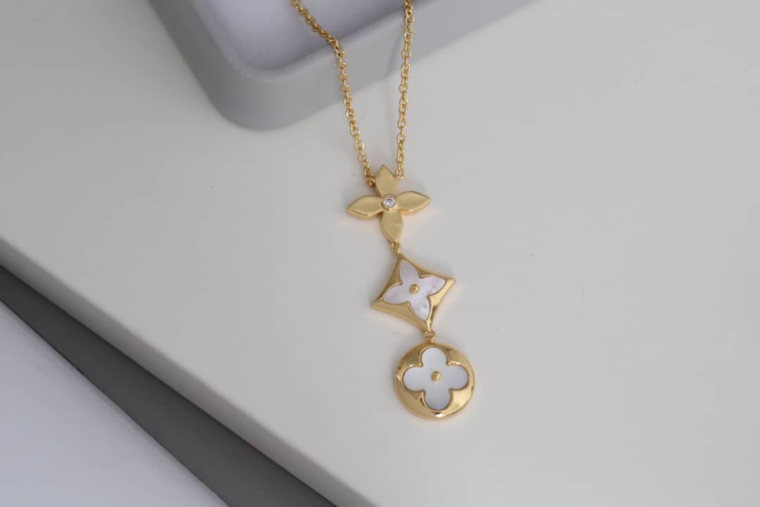 Best Replica High Quality Louis vuitton Necklace - Colareps
