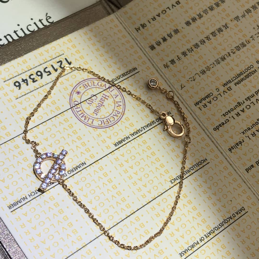 Best Replica Knockoff Hermes Logo Bracelet - Colareps