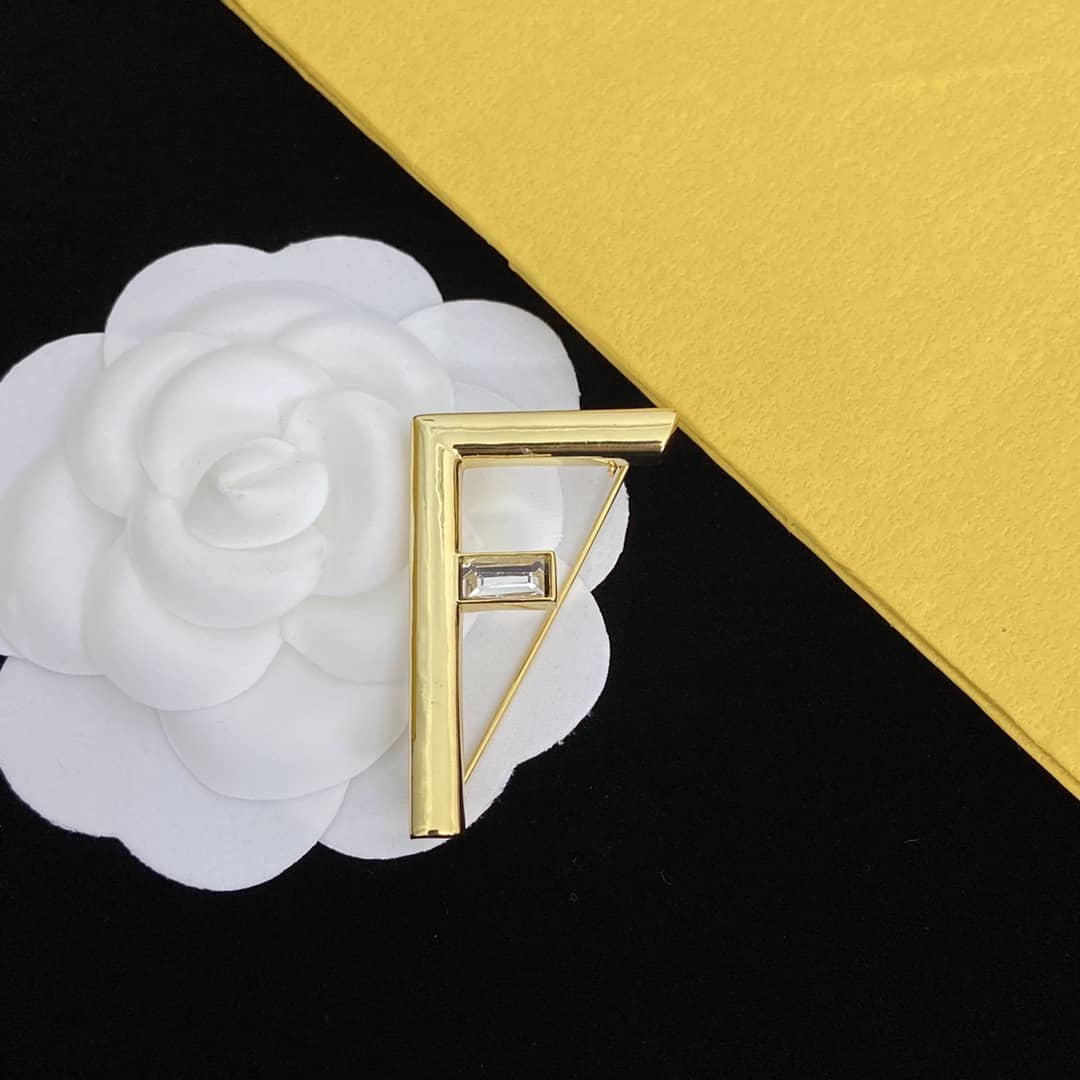 Best Replica Best Fendi Classic Brooch - Colareps