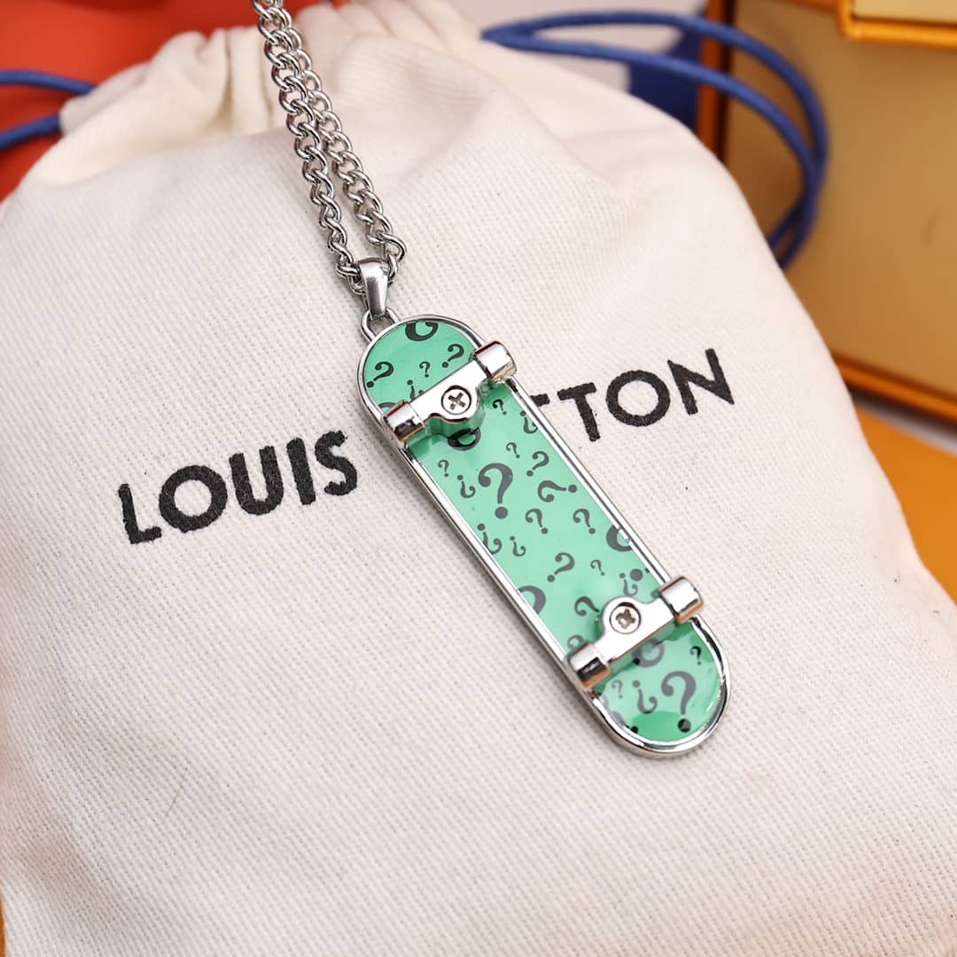 Best Replica Wholesale Louis vuitton AAA+ Necklace - Colareps
