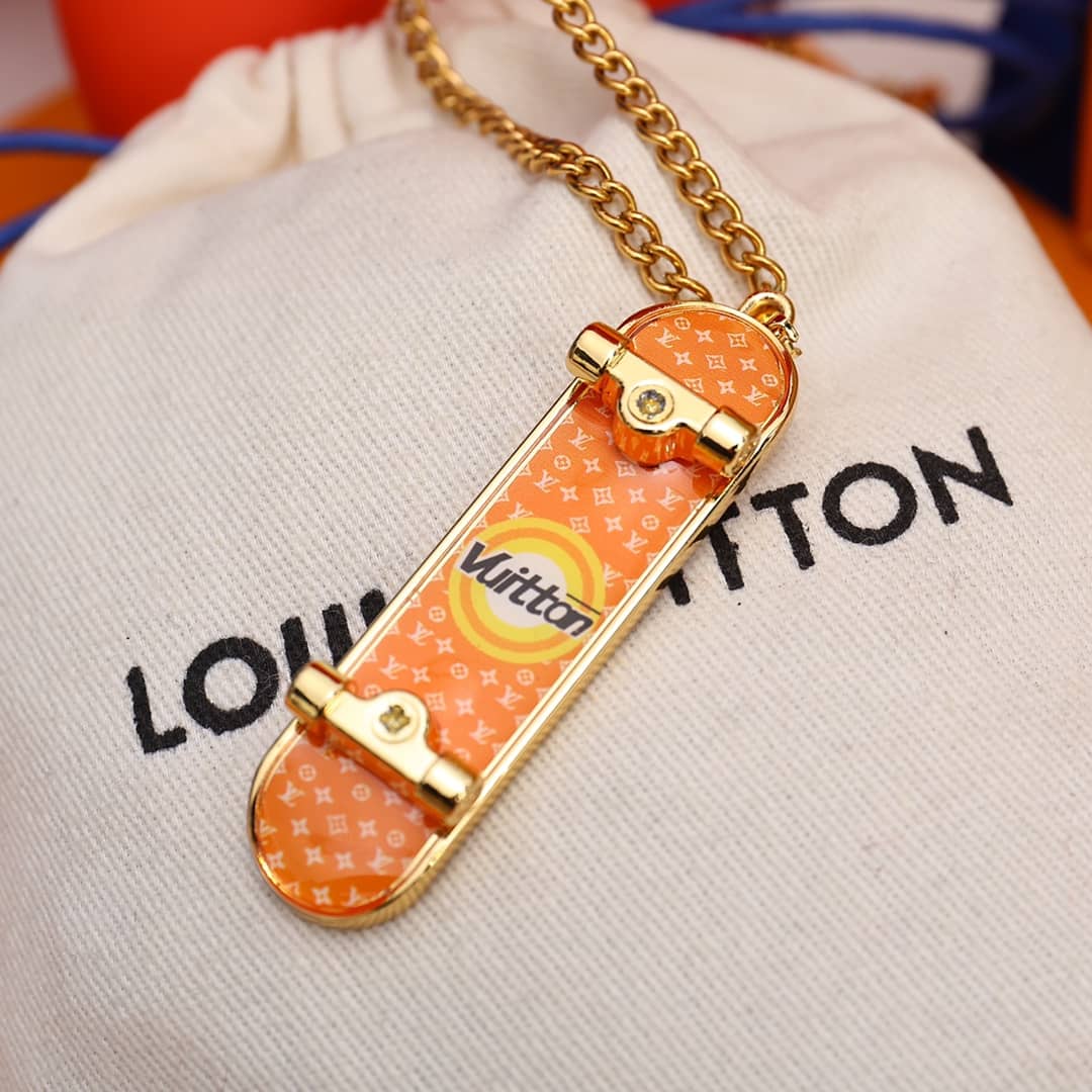 Best Replica Top Quality Louis vuitton Necklace - Colareps