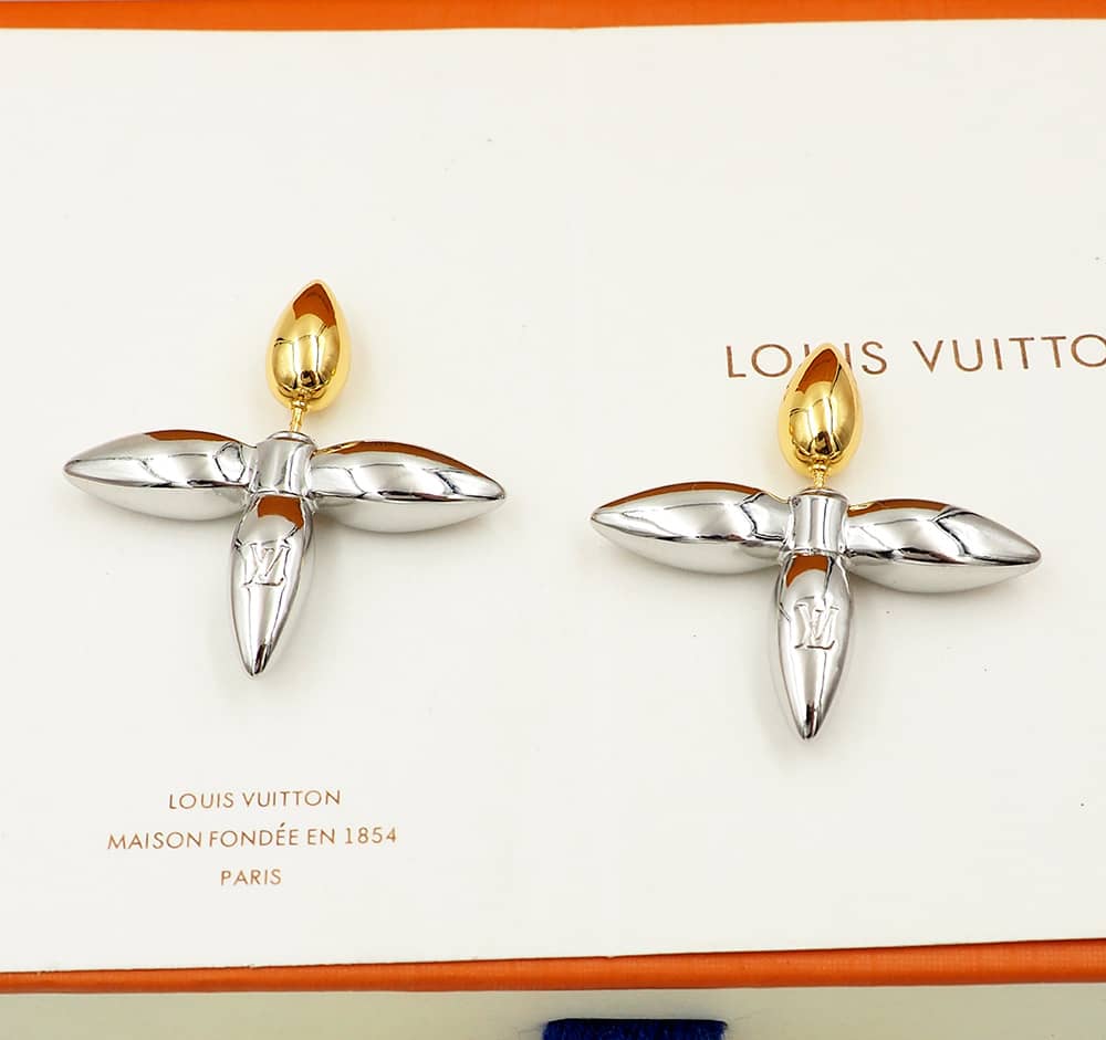 Best Replica Fake Louis vuitton Logo Earring - Colareps