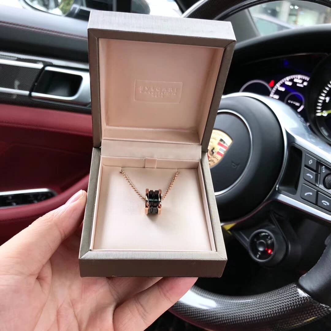 Best Replica Luxury Bvlgari Classic AAA+ Necklace - Colareps