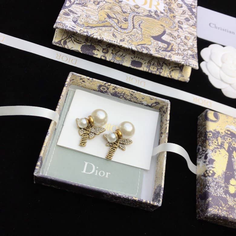 Best Replica Fake Christian Dior Logo Earring - Colareps