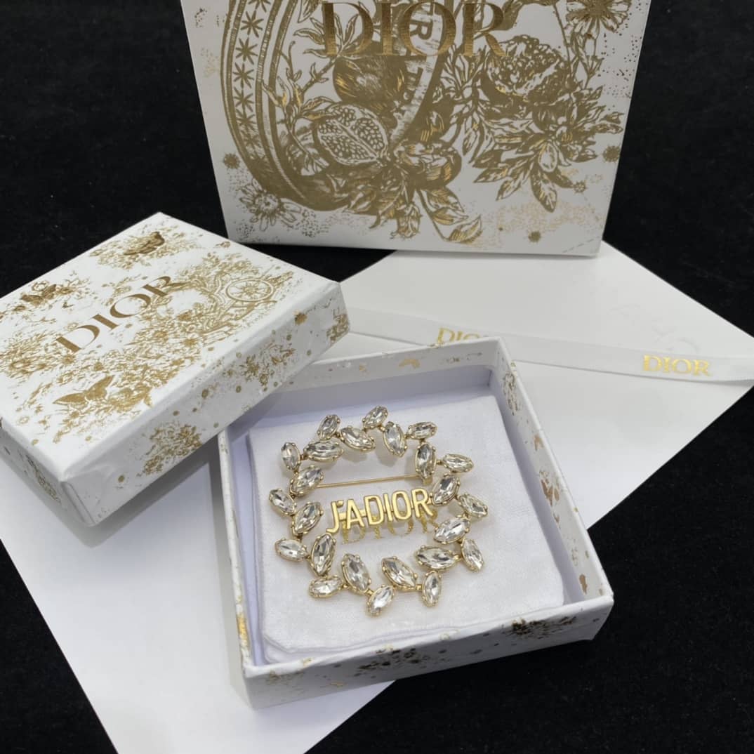 Best Replica 7 Star Christian Dior Brooch - Colareps