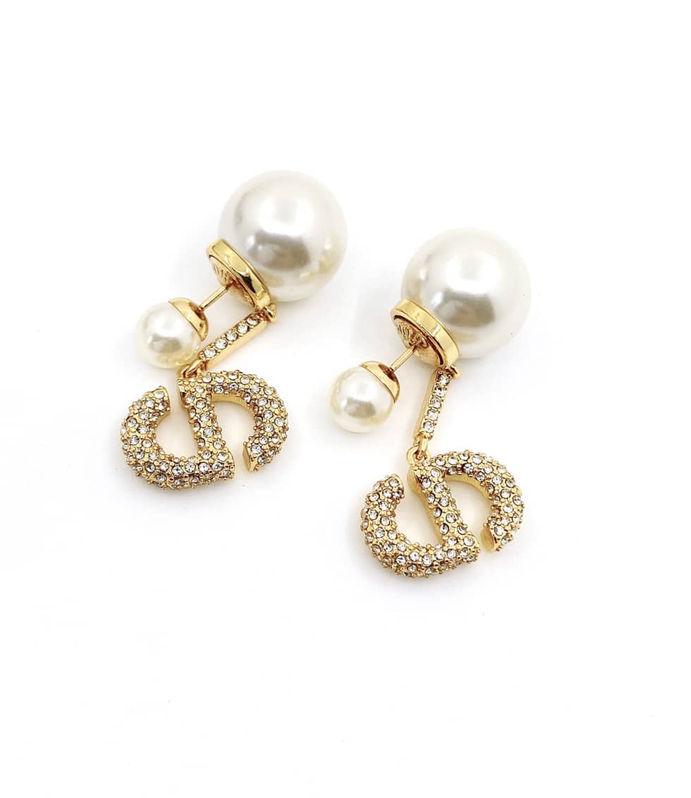 Best Replica Fake Christian Dior Logo Earring - Colareps