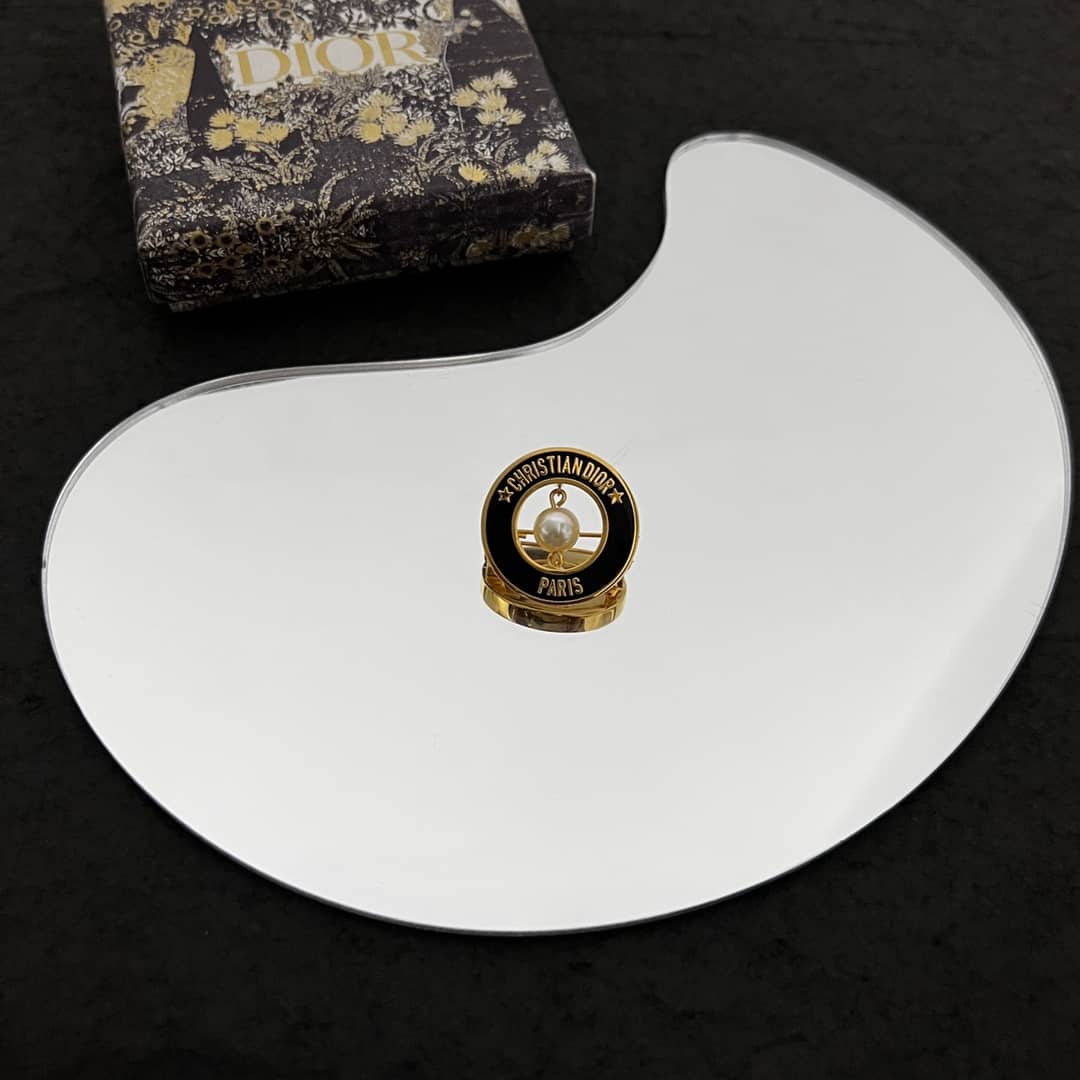 Best Replica Top Quality Christian Dior Brooch - Colareps