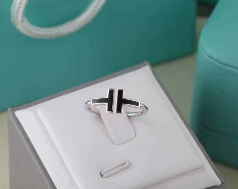 Best Replica Fake Tiffany Logo Ring - Colareps