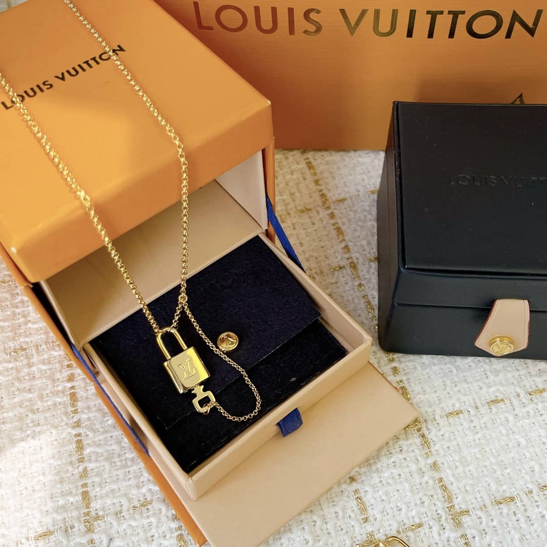 Best Replica Louis vuitton Necklace First Copy - Colareps