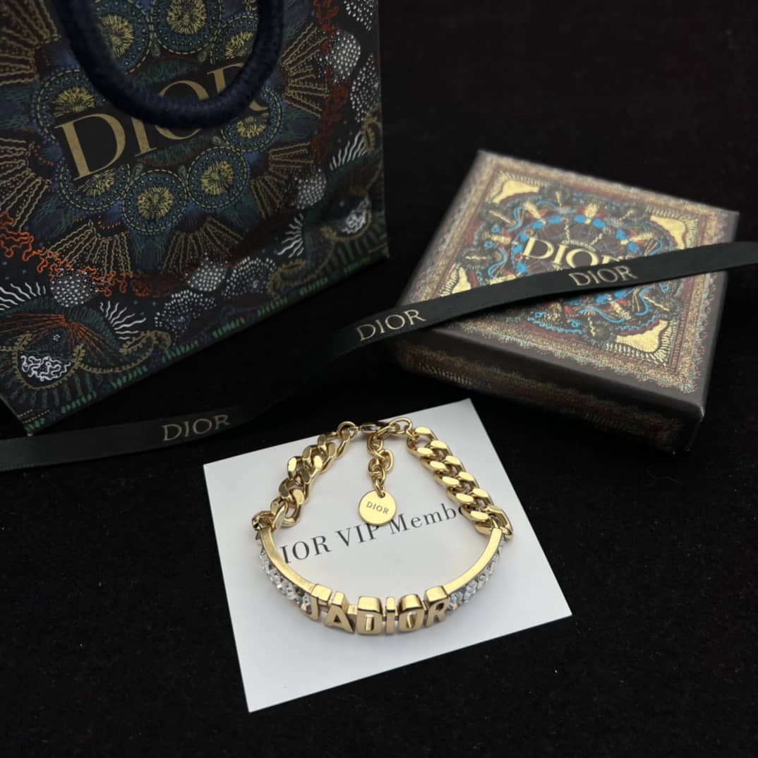 Best Replica Fake Christian Dior Logo Bracelet - Colareps
