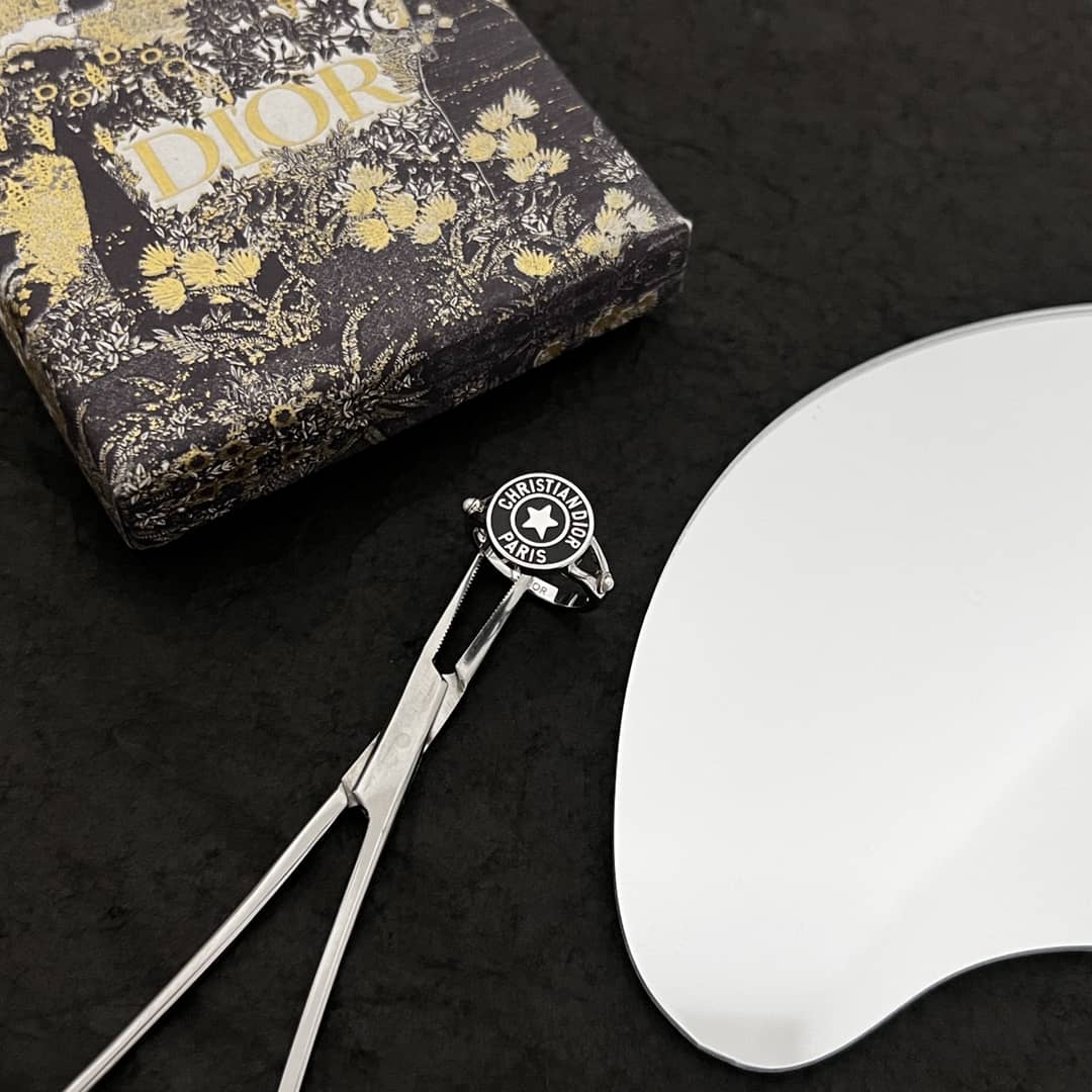 Best Replica Best Christian Dior Classic Ring - Colareps