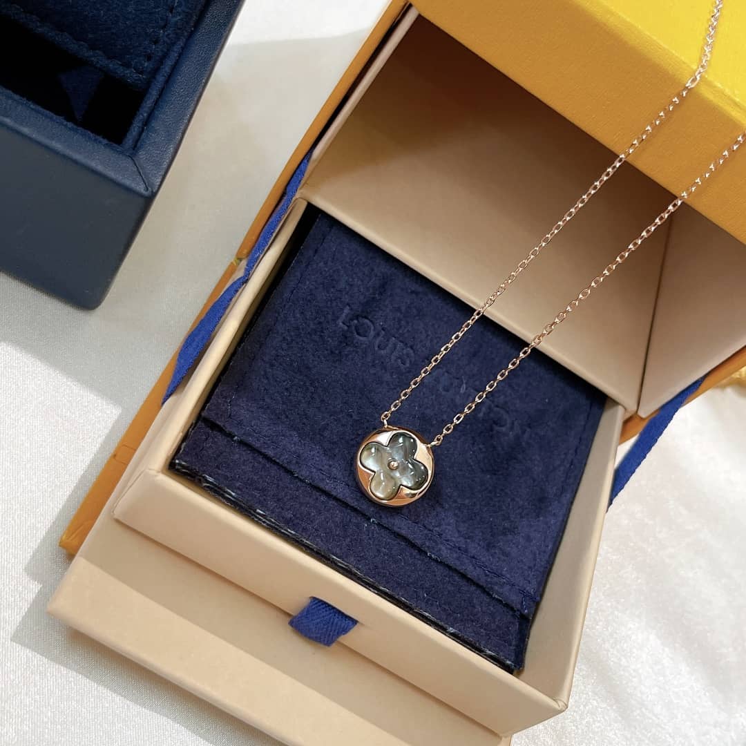Best Replica Louis vuitton Necklace For Sale - Colareps