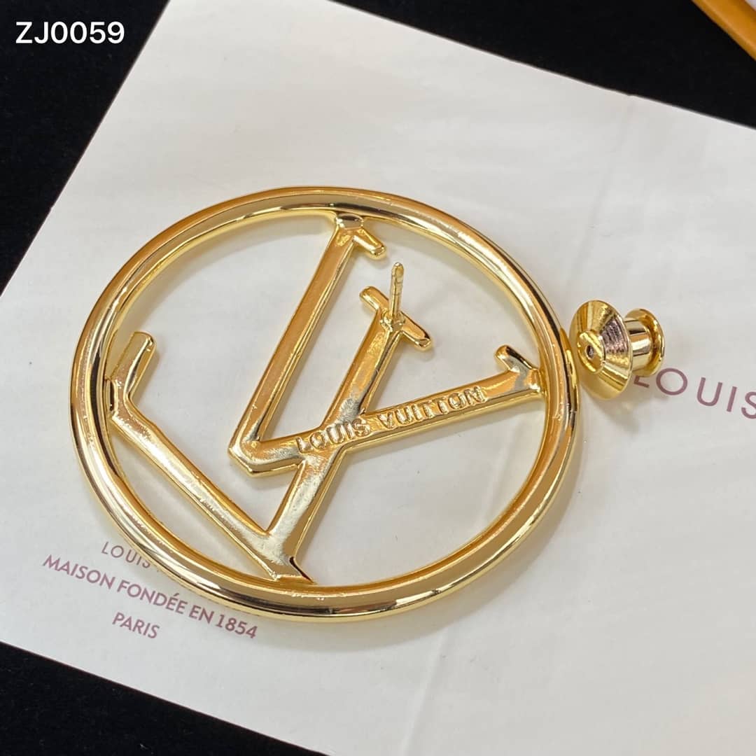 Best Replica Fake Louis vuitton Logo Brooch - Colareps