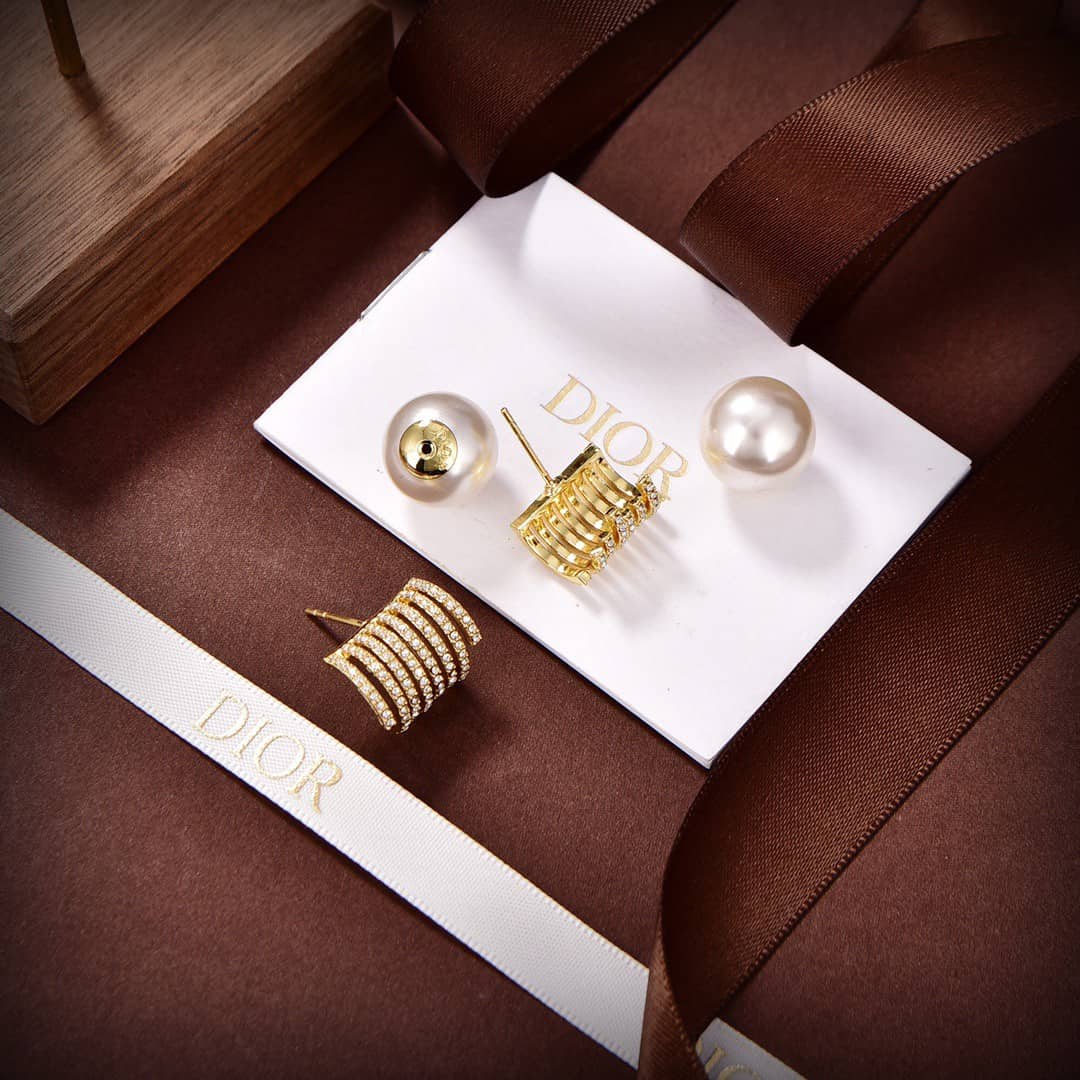 Best Replica High Quality Christian Dior Earring - Colareps