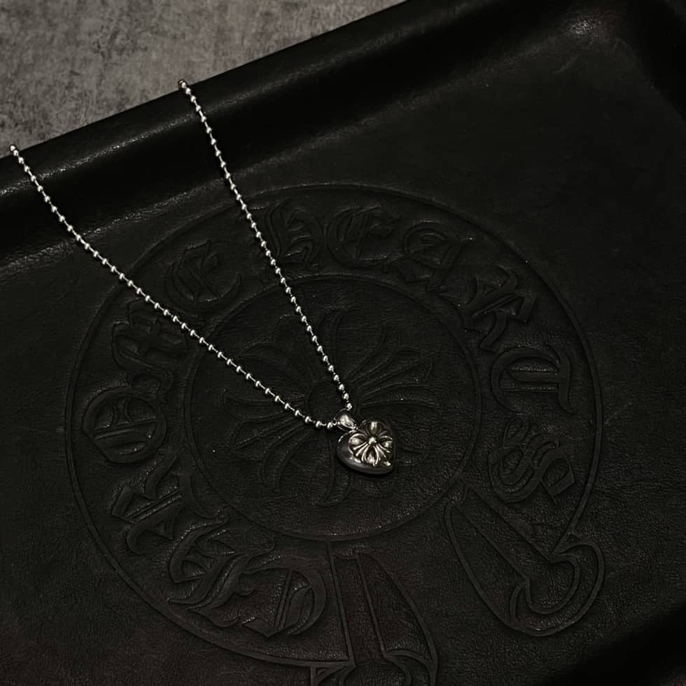 Best Replica Fake Chrome Hearts Logo Necklace - Colareps