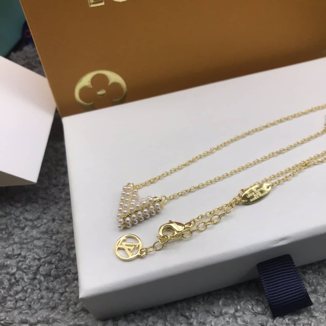 Best Replica Wholesale Louis vuitton AAA+ Necklace - Colareps