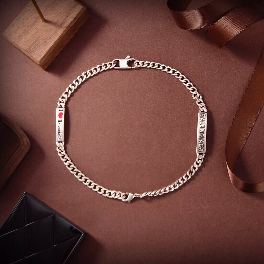 Best Replica Wholesale Balenciaga Logo Necklace - Colareps