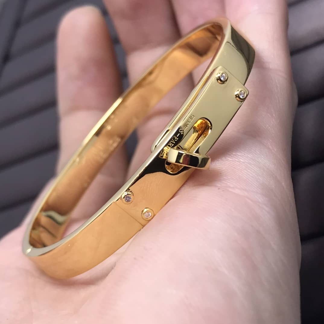 Best Replica Knockoff Hermes Logo Bracelet - Colareps