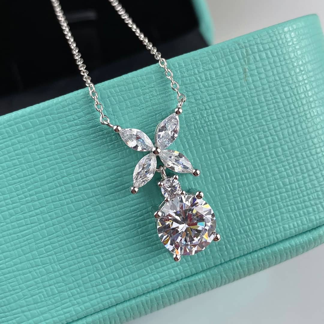 Best Replica Wholesale Tiffany Logo Necklace - Colareps