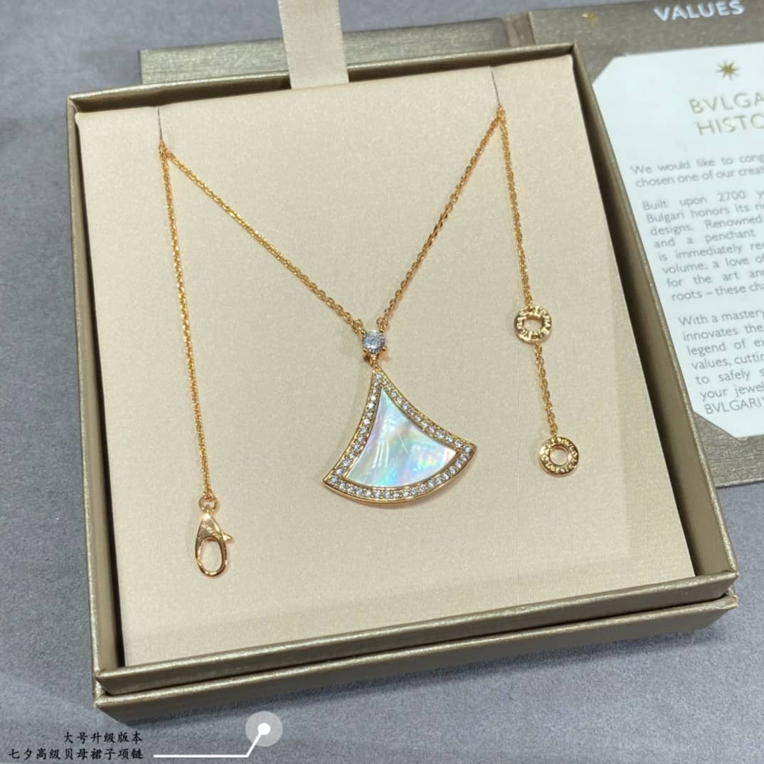 Best Replica Designer Bvlgari Classic Necklace - Colareps