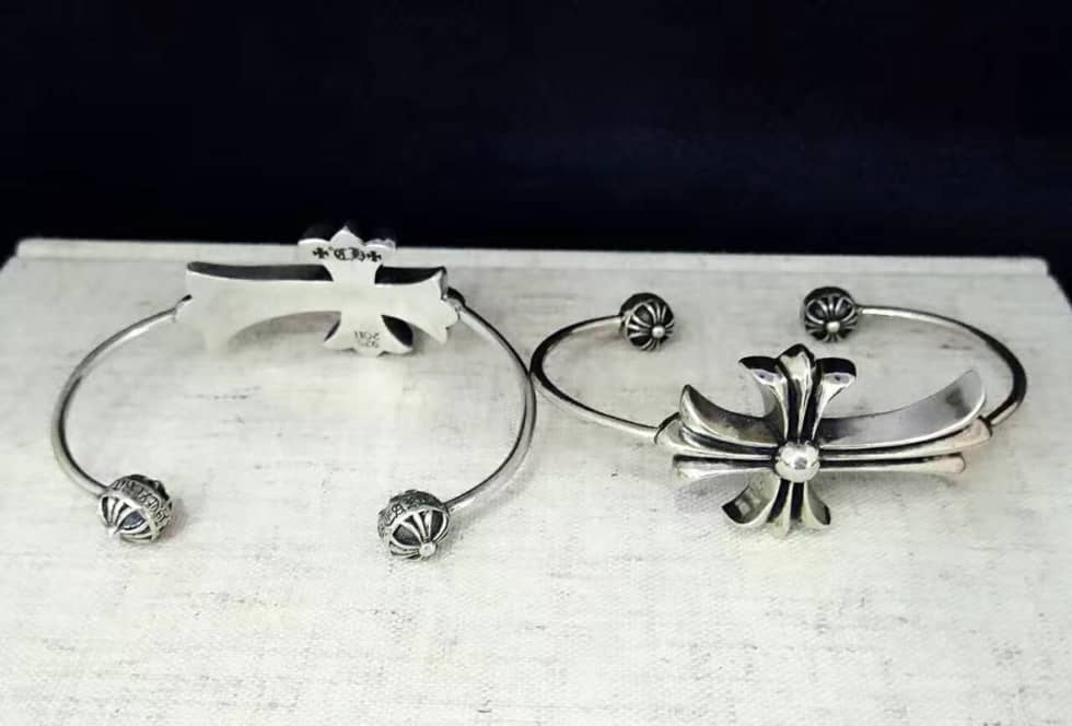 Best Replica Knockoff Chrome Hearts Logo Bracelet - Colareps