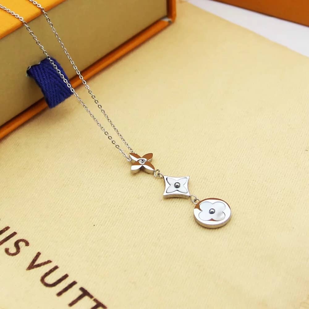 Best Replica Wholesale Louis vuitton AAA+ Necklace - Colareps