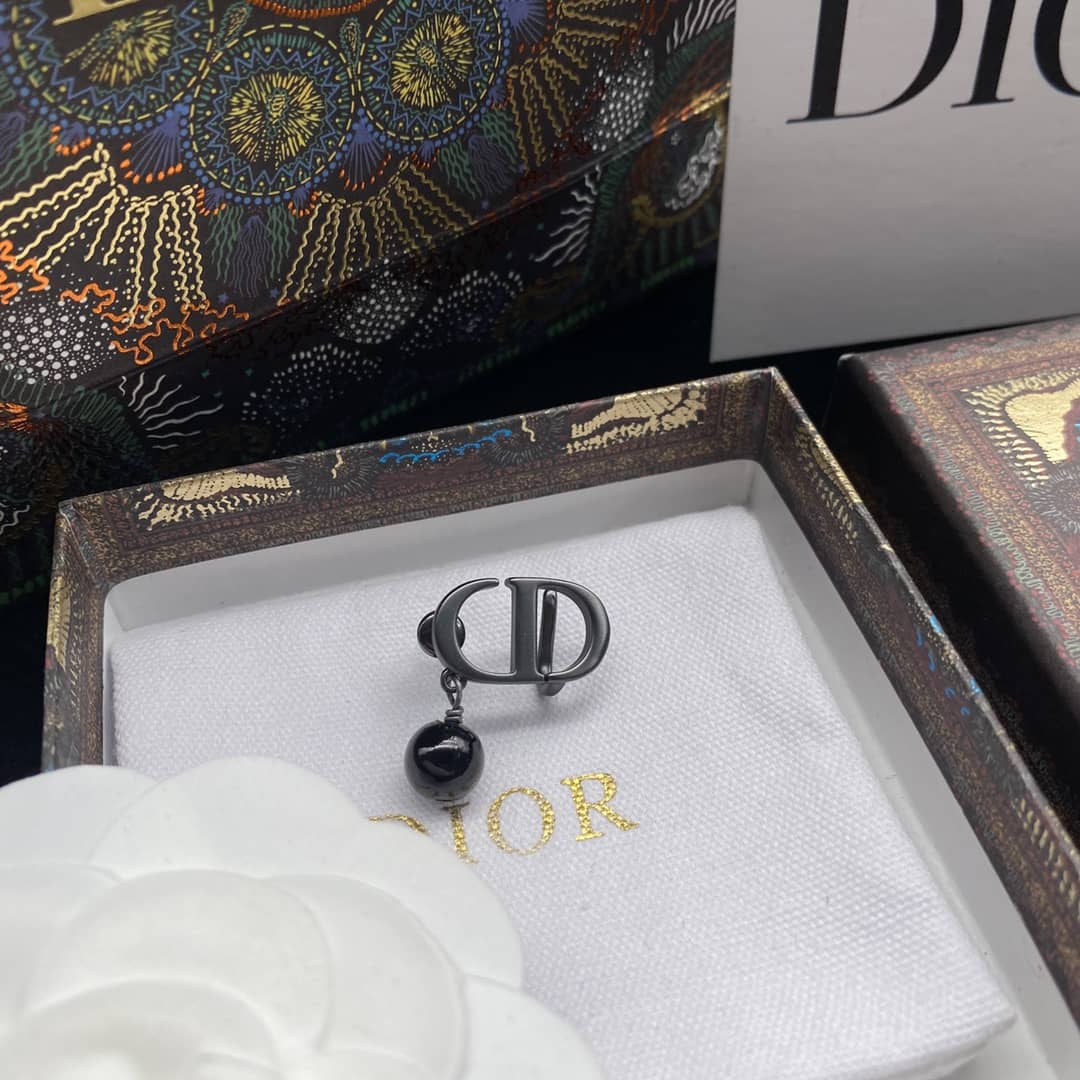Best Replica Best Christian Dior Classic Earring - Colareps