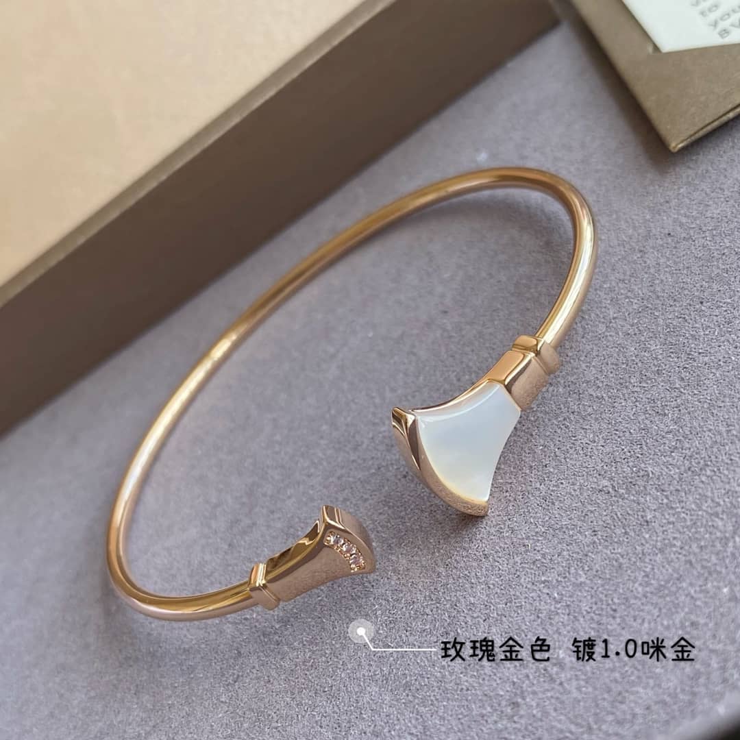 Best Replica Knockoff Bvlgari Logo Bracelet - Colareps