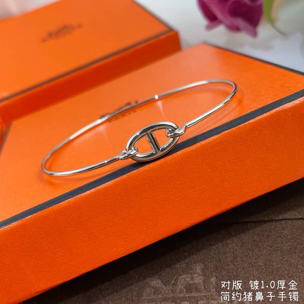 Best Replica High Quality Hermes Bracelet - Colareps
