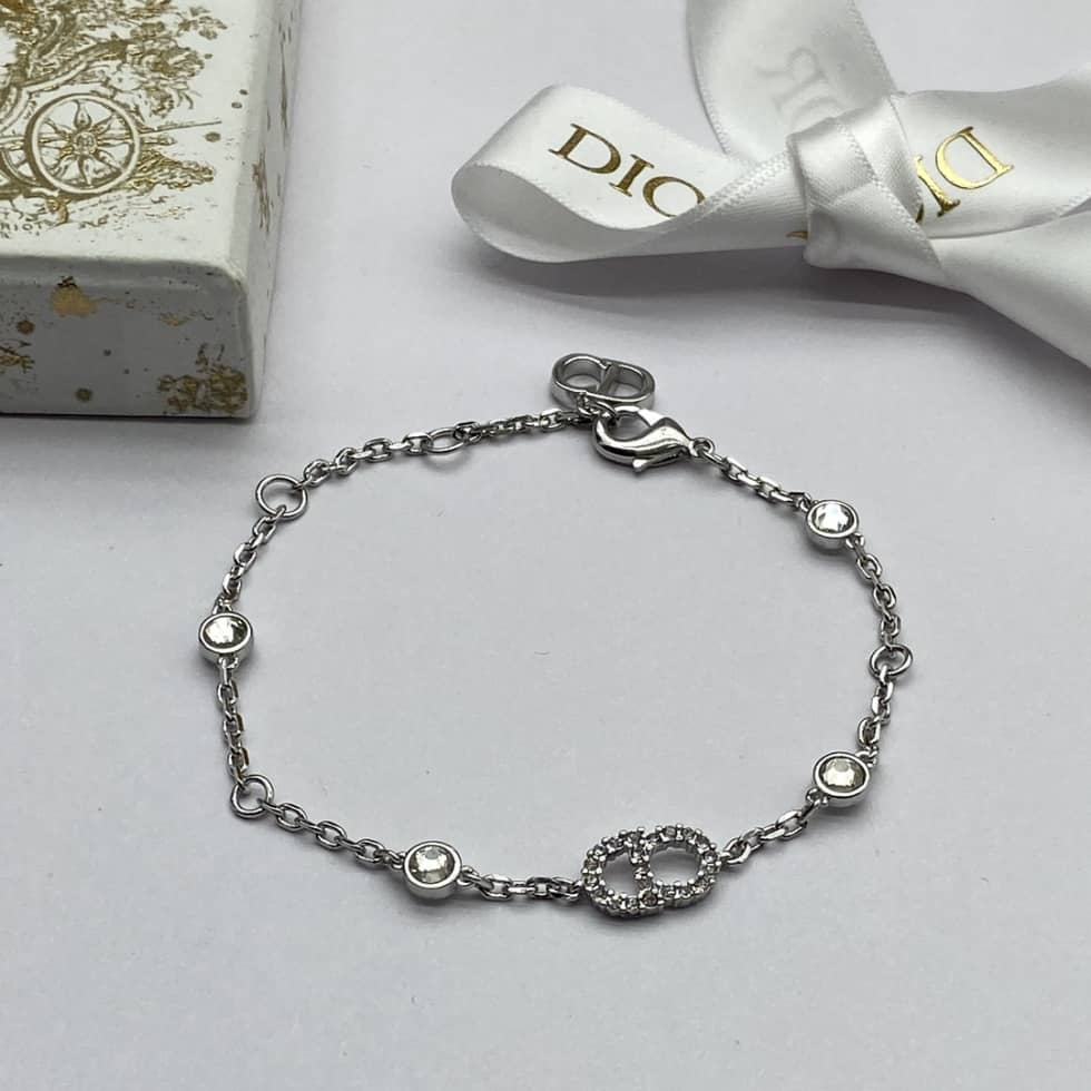 Best Replica Wholesale Christian Dior Logo Bracelet - Colareps