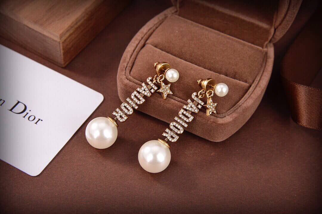 Best Replica Luxury Christian Dior Classic AAA+ Earring - Colareps