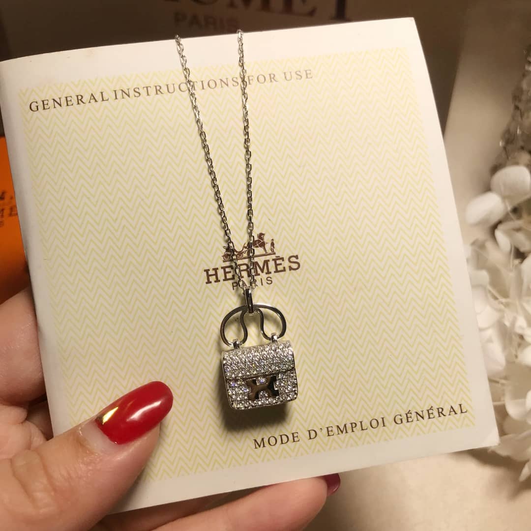 Best Replica Fake Hermes Logo Necklace - Colareps