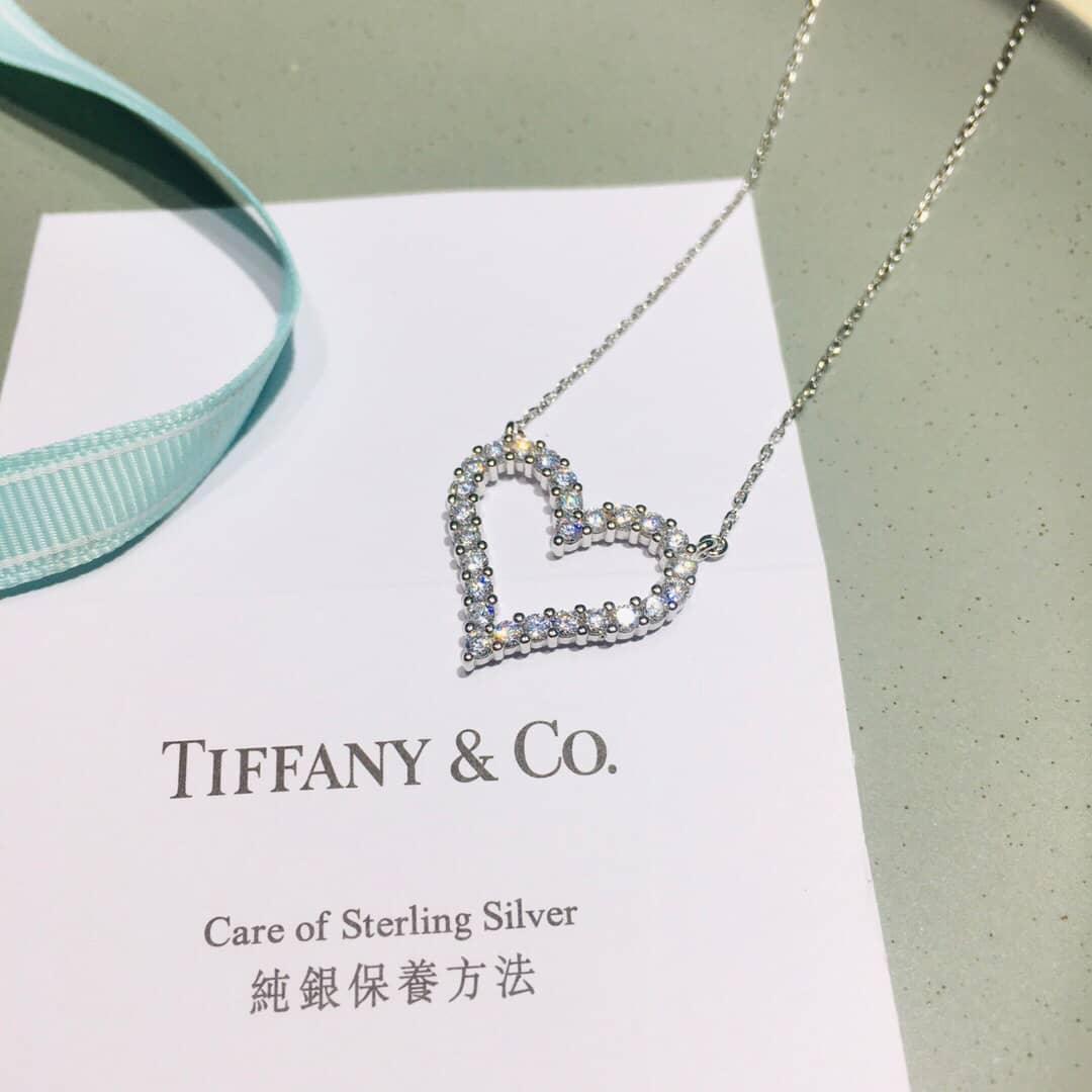 Best Replica Fake Tiffany Logo Necklace - Colareps