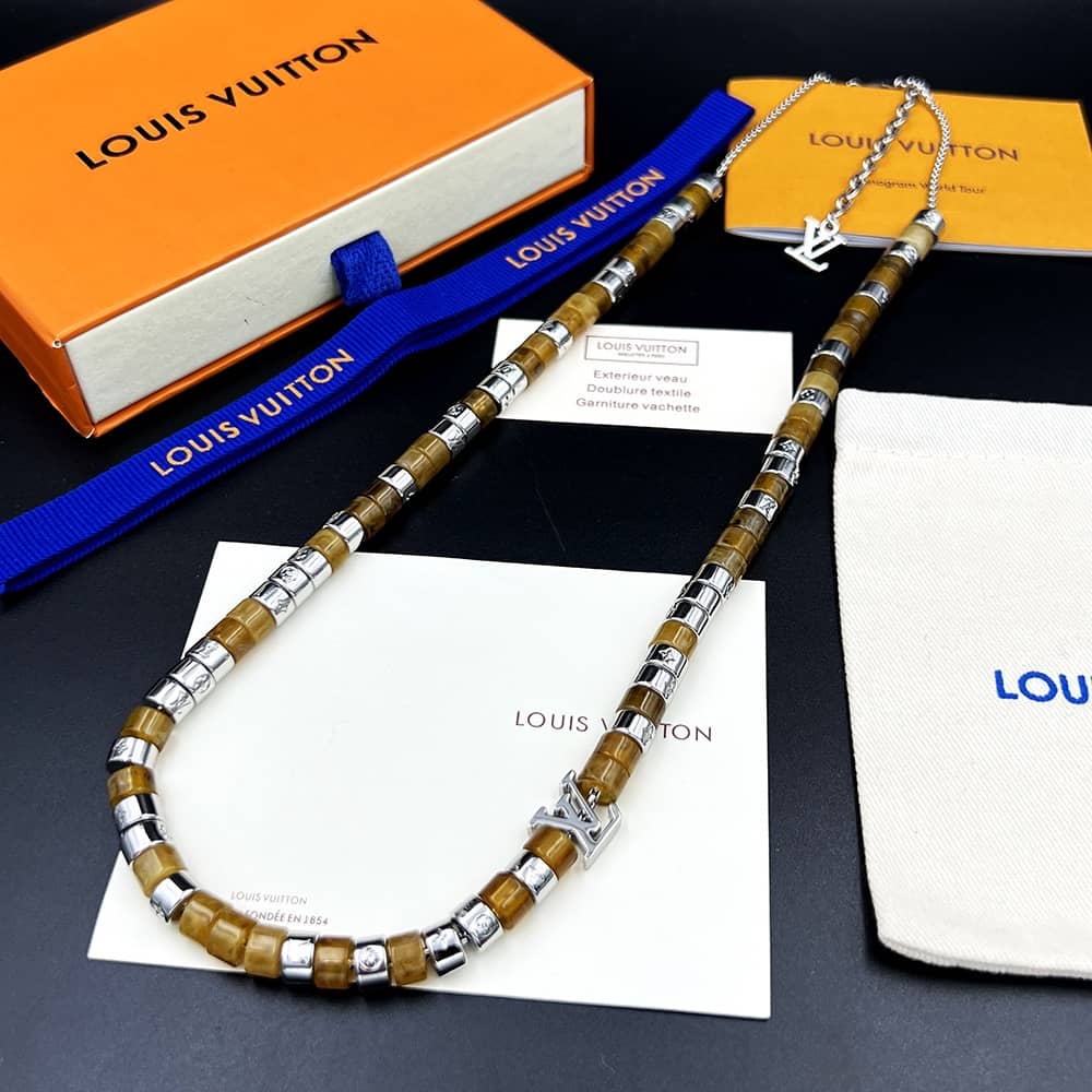 Best Replica Fake Louis vuitton Logo Necklace - Colareps