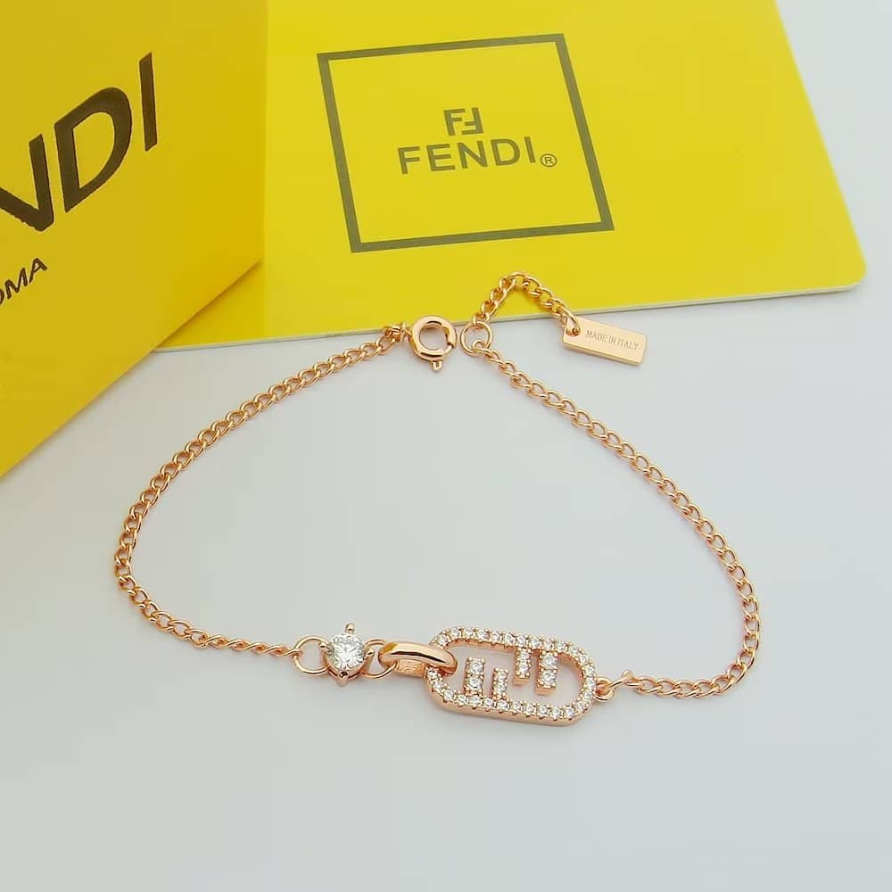 Best Replica Best Fendi Classic Bracelet - Colareps