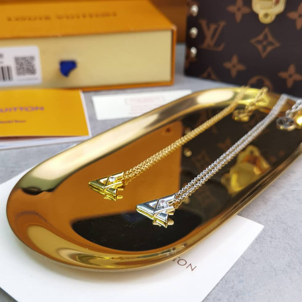 Best Replica Wholesale Louis vuitton Logo Necklace - Colareps