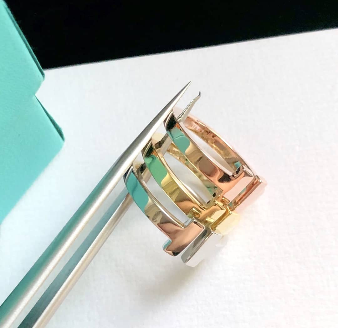 Best Replica Wholesale Tiffany Logo Ring - Colareps