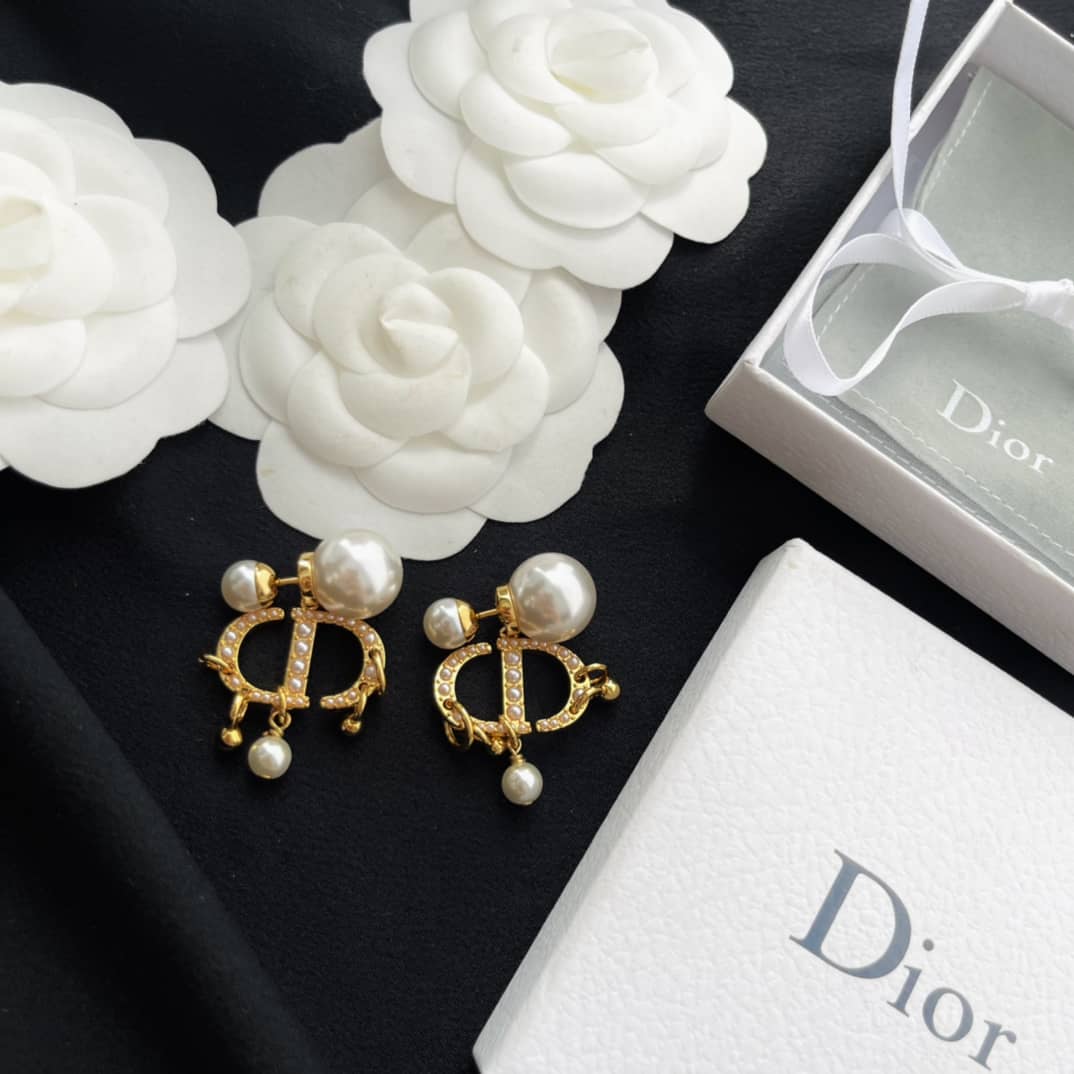 Best Replica 7 Star Christian Dior Earring - Colareps
