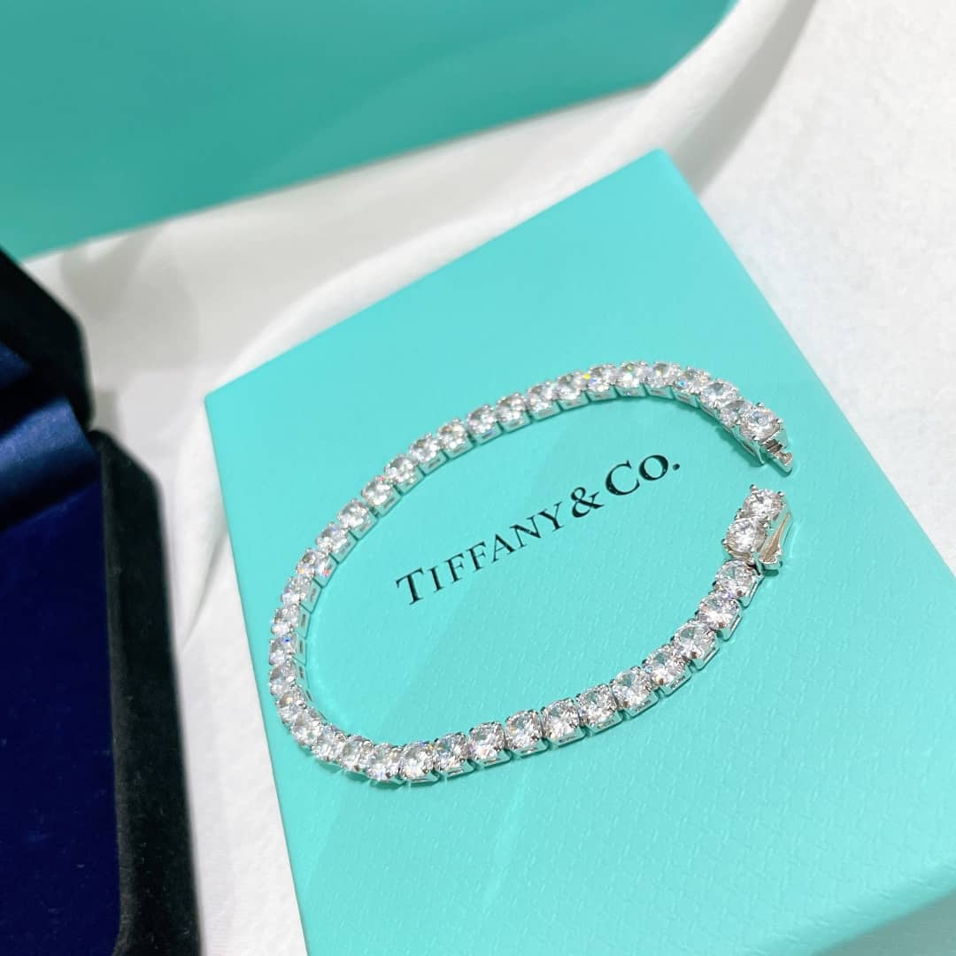 Best Replica Designer Tiffany Classic Bracelet - Colareps
