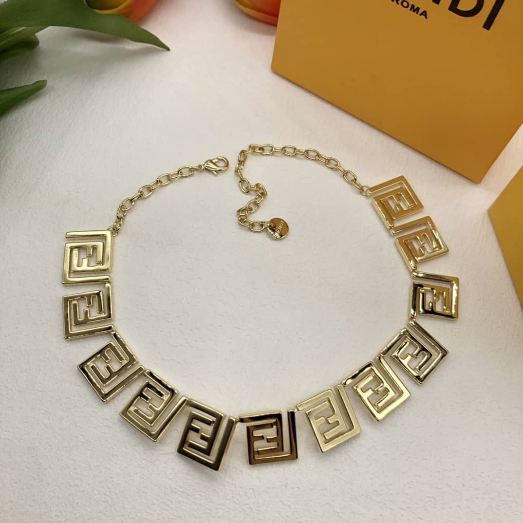 Best Replica Fendi Necklace First Copy - Colareps