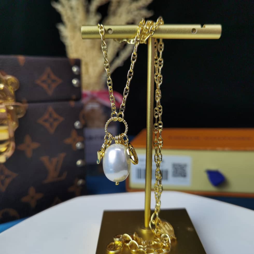 Best Replica Replica Louis vuitton Necklace - Colareps