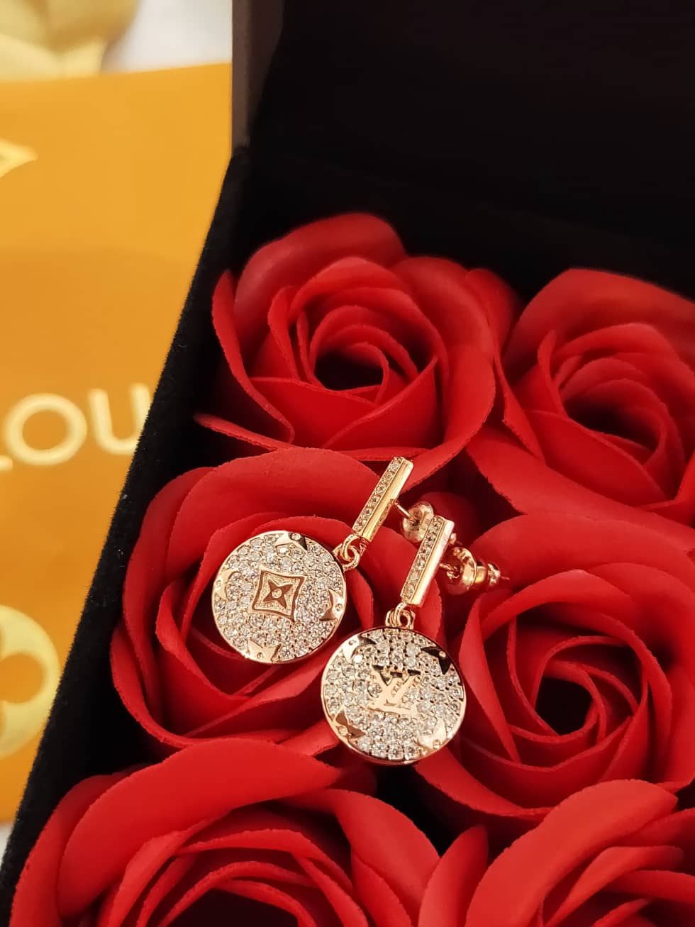 Best Replica Knockoff Louis vuitton Logo Earring - Colareps